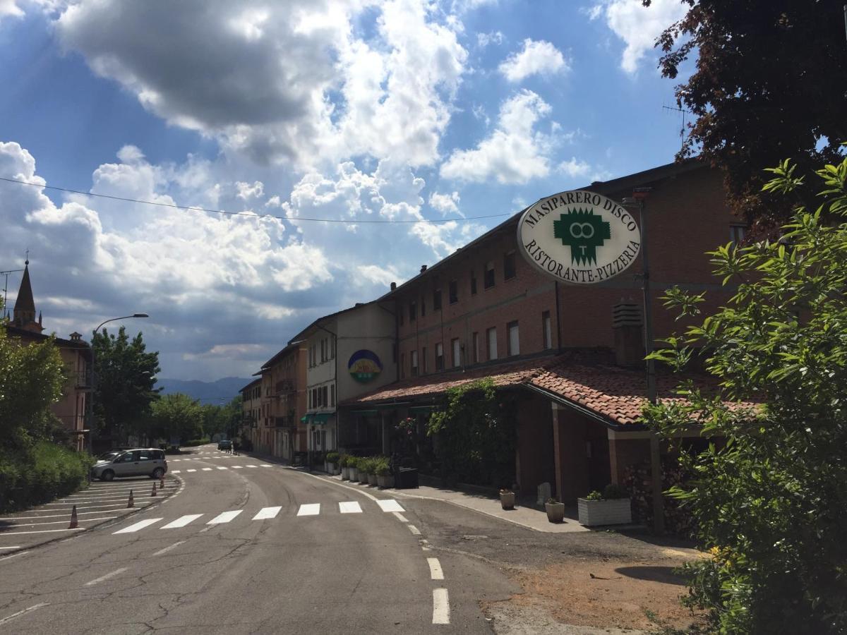 Locanda Del Sole 蒙特塞 外观 照片